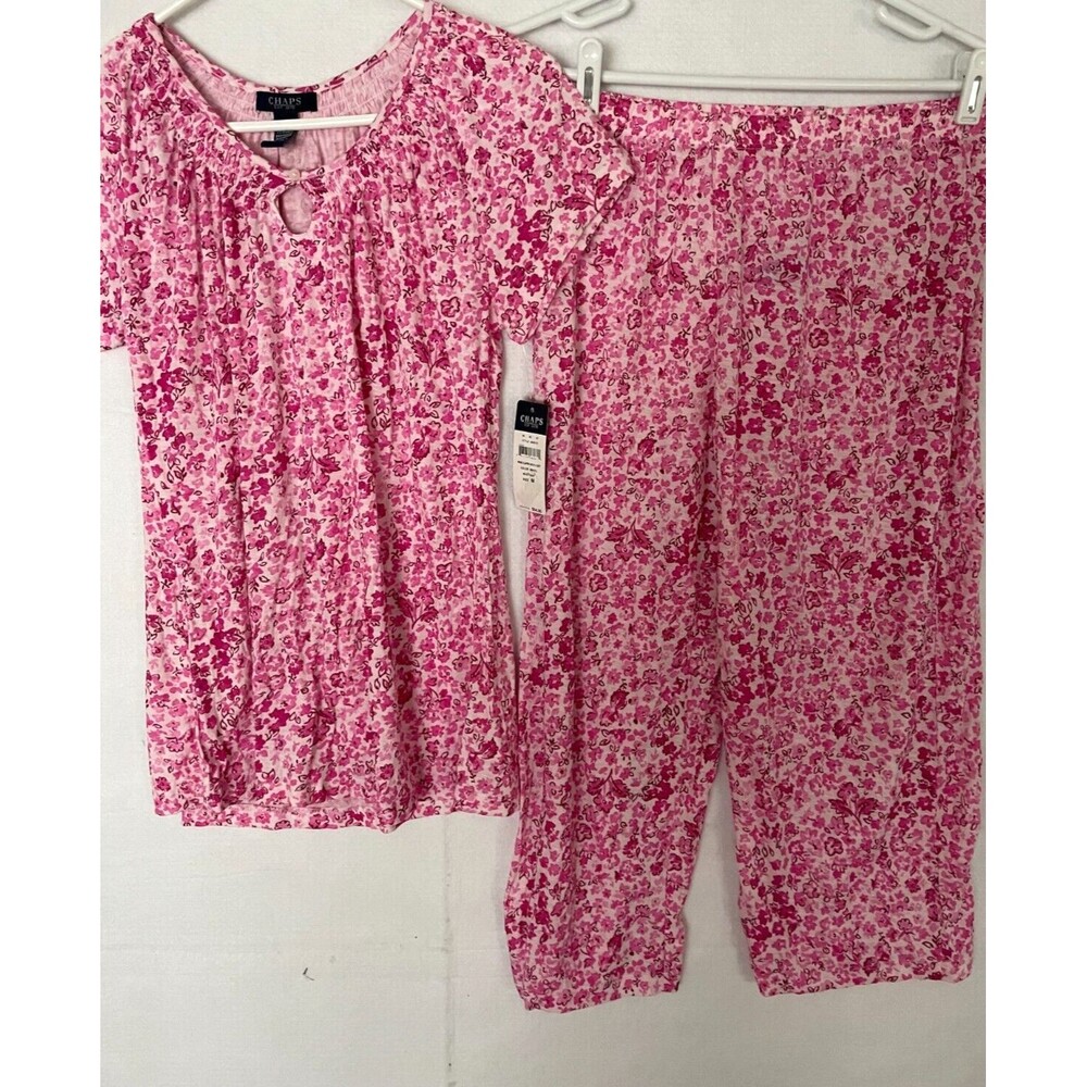 Chaps Floral Pajama Set Women's M Pink short sleeve Cropped pants knit rayon NWT